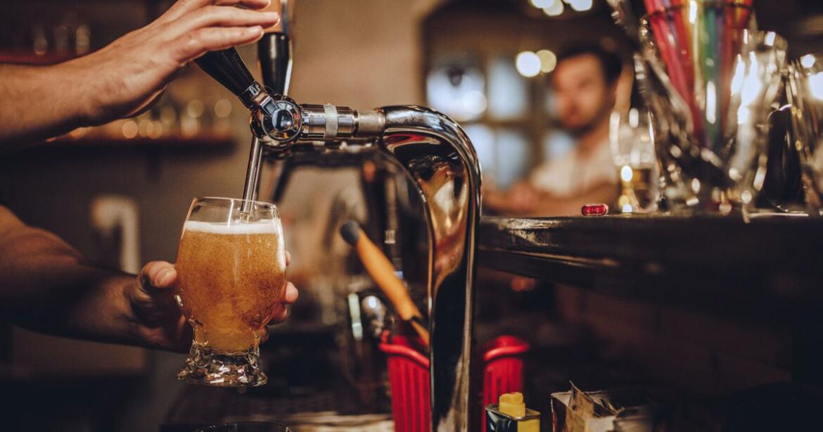 City Council vote lets Pittsfield restaurants upgrade beer and wine licenses to all alcohol | Central Berkshires