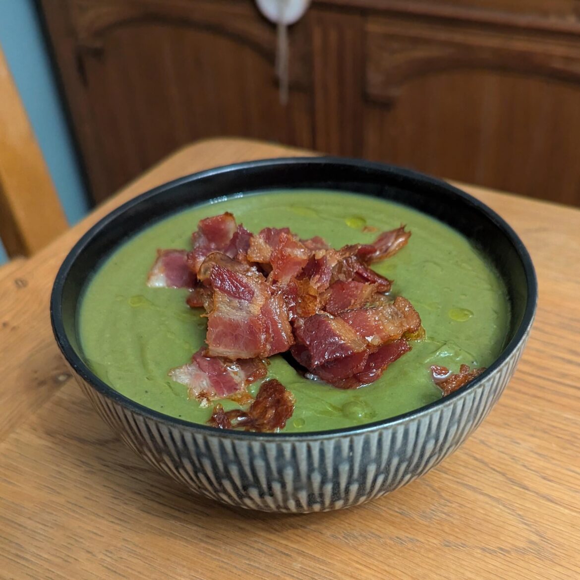 Pea, Broccoli, Spinach and Bacon Soup