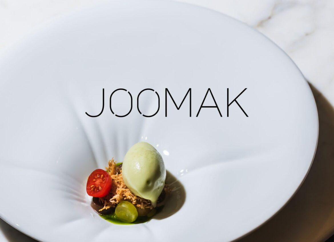 What's the deal with Joomak?