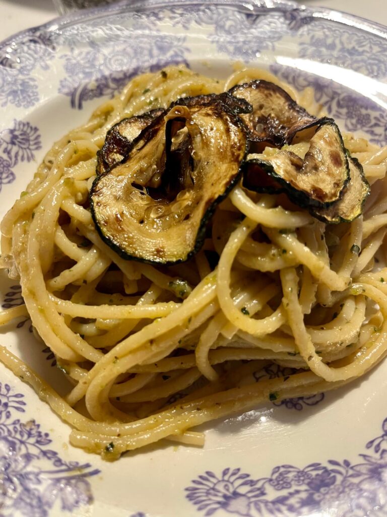 Creamy zucchini pasta