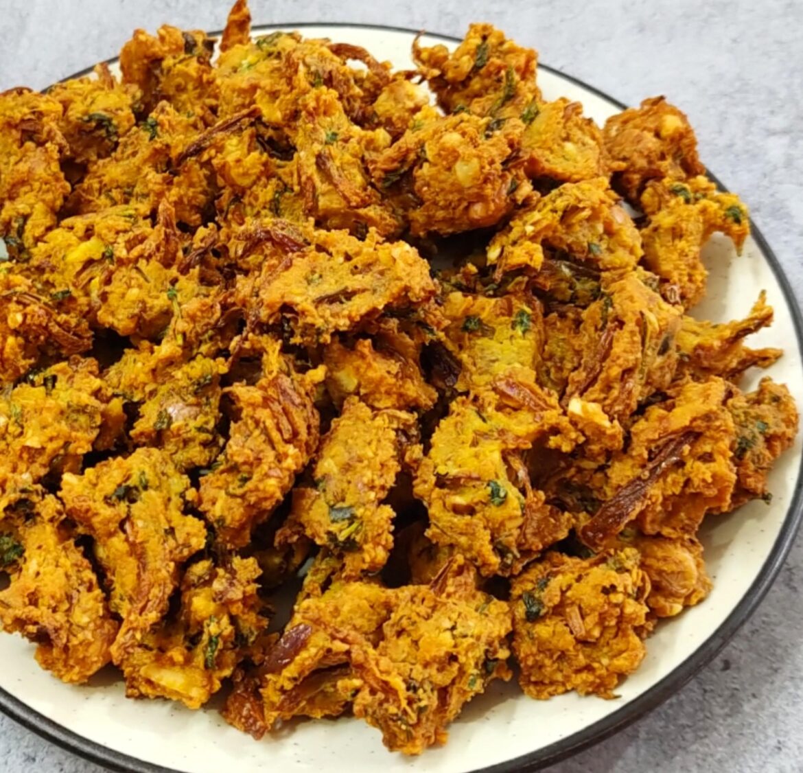 Moongfali ki pakodi