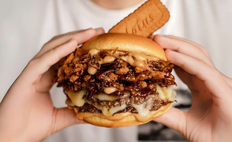 The Most Chaotic Food Concoctions You’ll Only Find in UAE The Most Chaotic Food Concoctions You'll Only Find in UAE