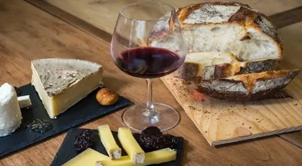 French startup, Lunchr, raised $34m for its lunch-focused corporate credit card French startup, Lunchr, raised $34m for its lunch-focused corporate credit card