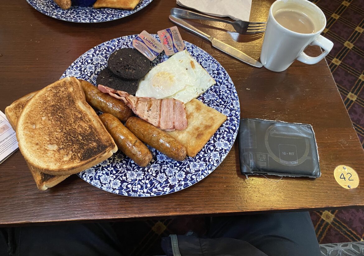 Spoons large Scottish breakfast.