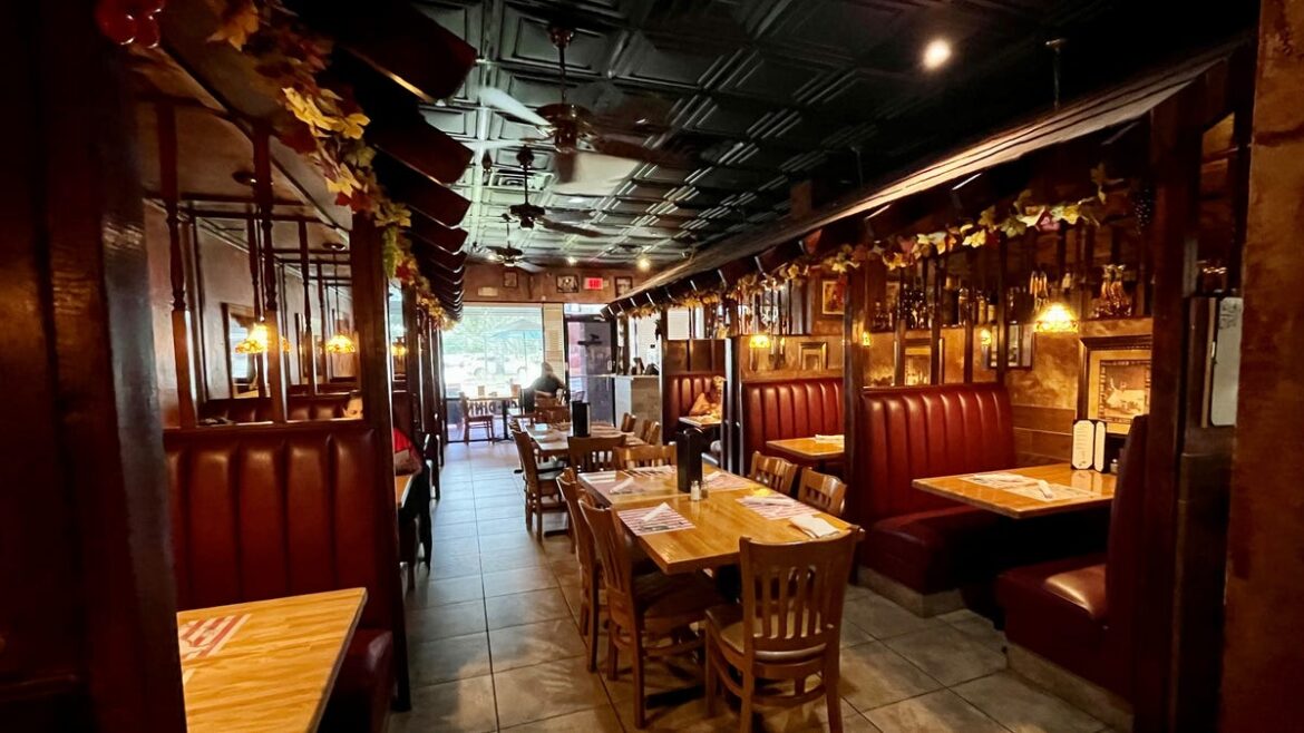 Mangia Bene, one of Cape Coral’s oldest eateries, is about to change Mangia Bene, one of Cape Coral's oldest eateries, is about to change