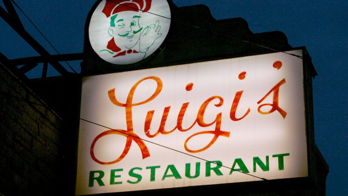 Mickey Ciriello, longtime owner of Luigi’s Restaurant in Akron, dies