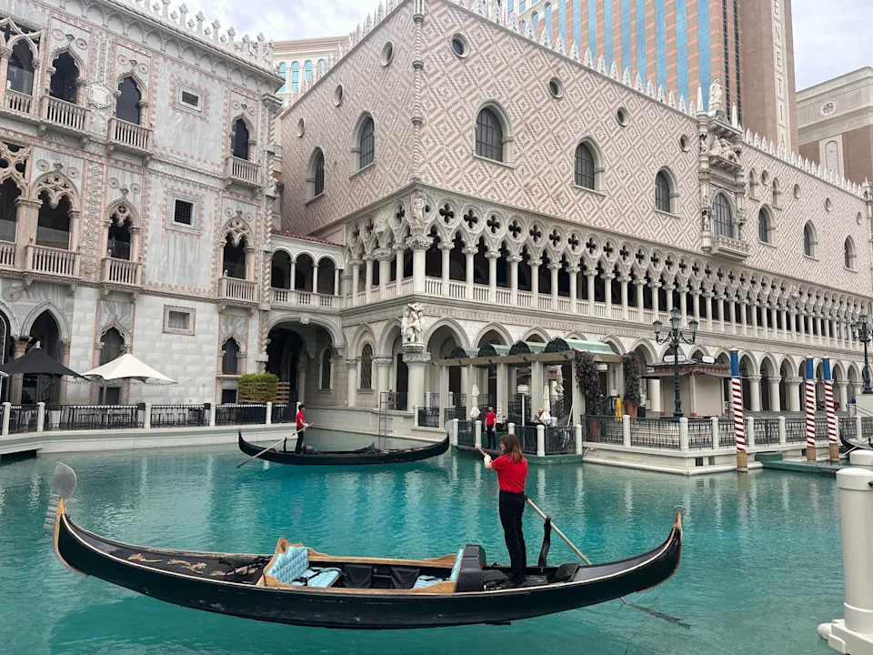 Boat at Venetian in Vegas