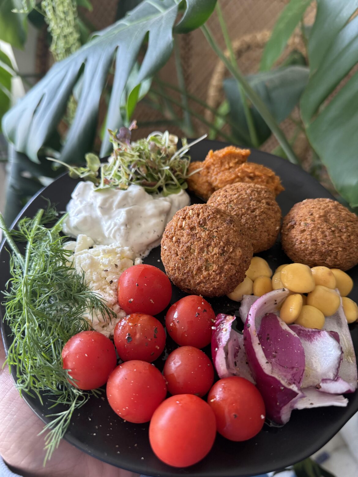 Girl Lunch Meets Med Diet