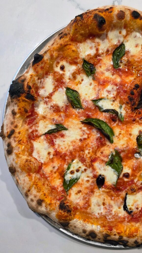 Hello Queen Hello Queen