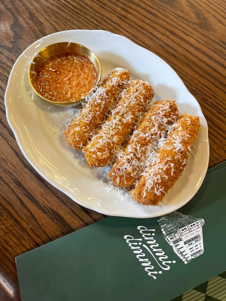 Another Dimmi Dimmi Corner Italian post