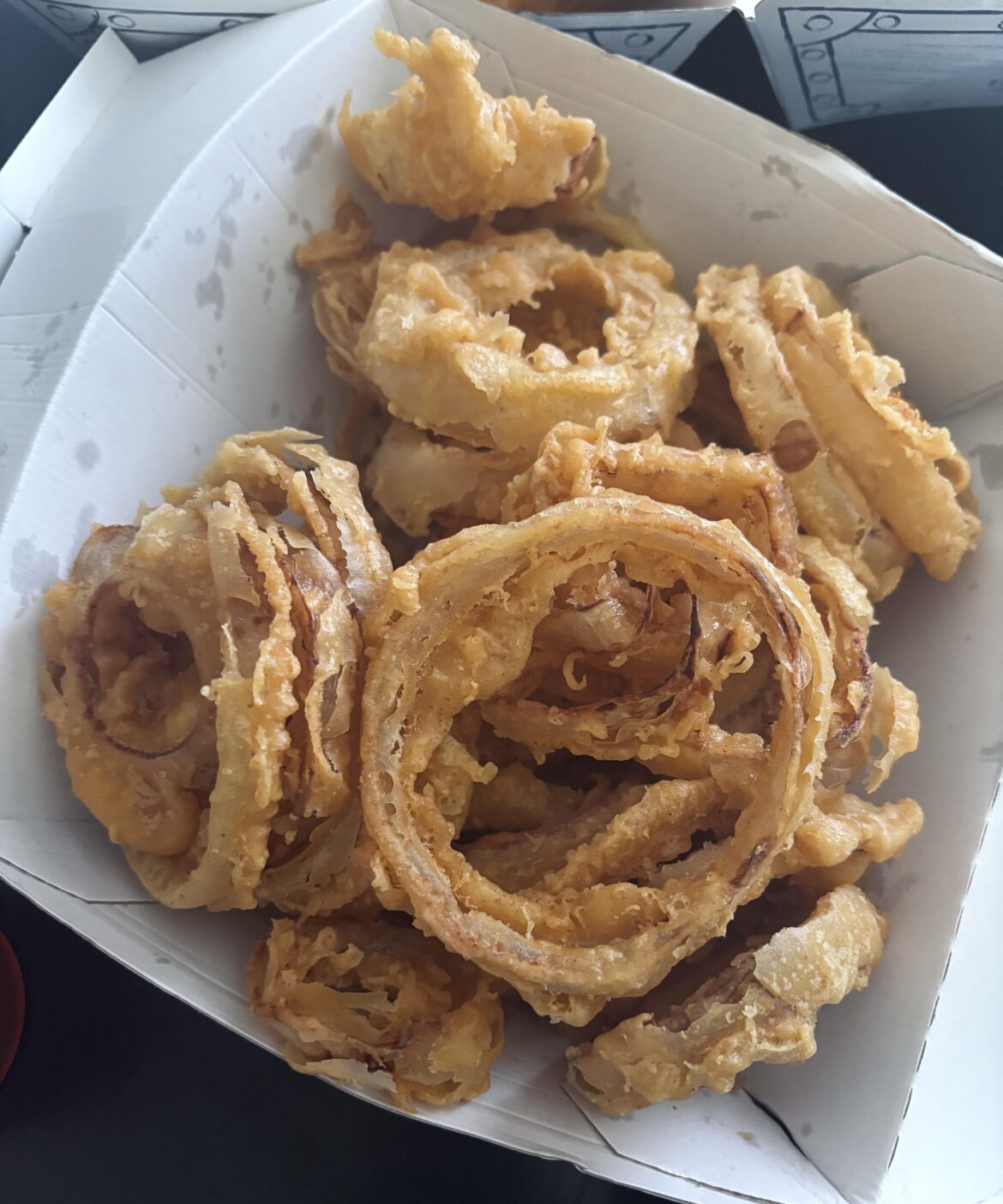 Beer battered onion rings are elite