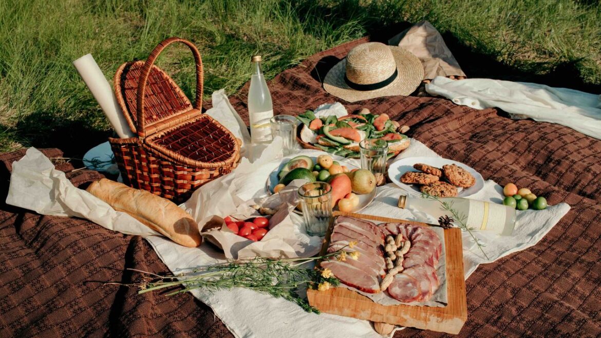 The Best Picnic Spots in Paris, According to Locals