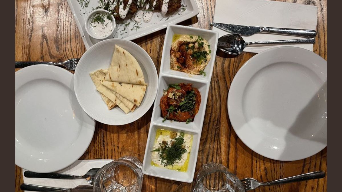 Ala Mediterranean Grill and Mezzes food