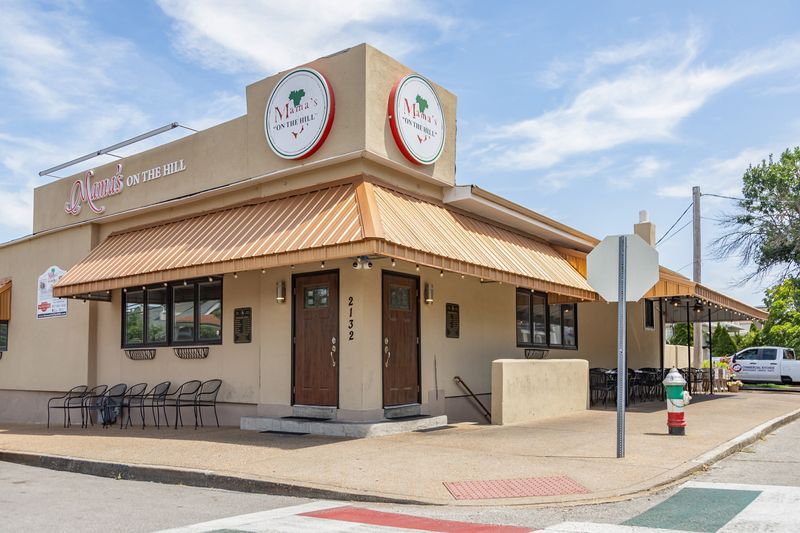 Mama’s On The Hill – St. Louis