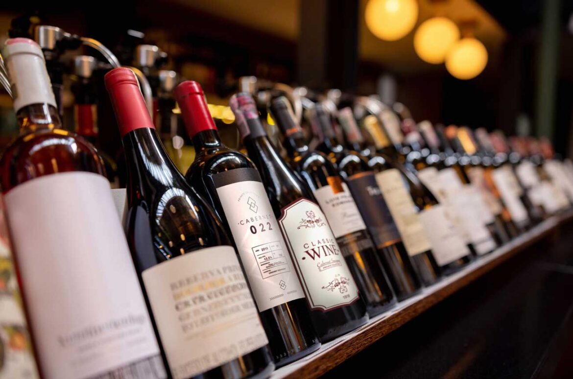 Hugh Johnson: ‘Labels, of course, play the key role’ Hugh Johnson: ‘Labels, of course, play the key role’