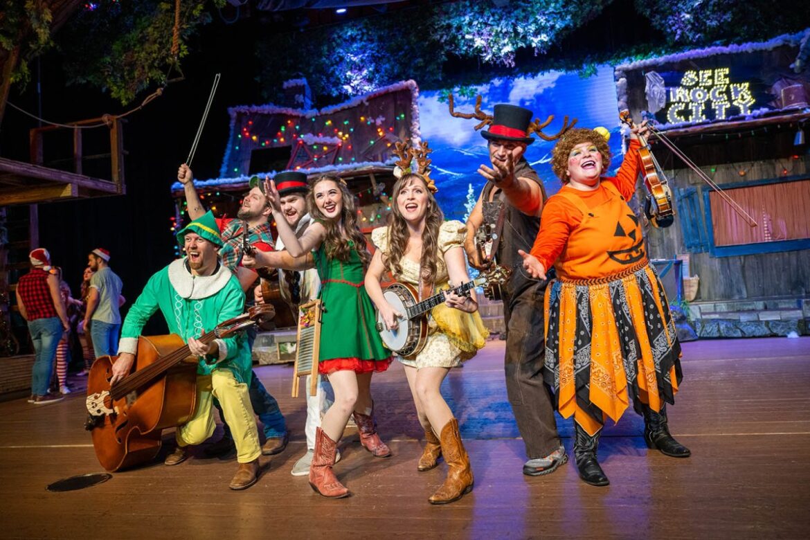 Hatfield And McCoy Dinner Feud serves up a sleigh-load of laughs and merry memories for families this holiday season – Amusement Today Hatfield And McCoy Dinner Feud serves up a sleigh-load of laughs and merry memories for families this holiday season – Amusement Today