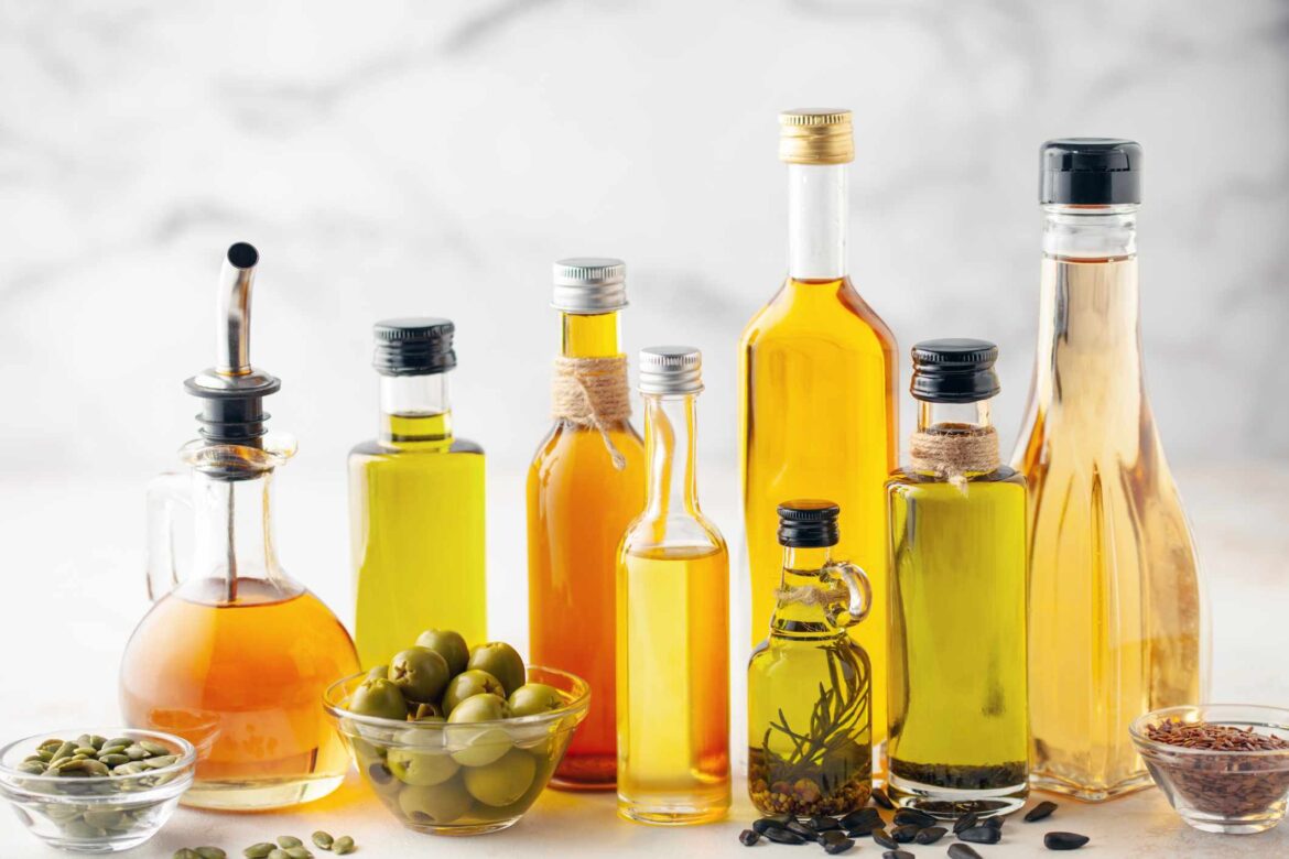 5 Dietitians Agree on the Healthiest Cooking Oil You Should Use
