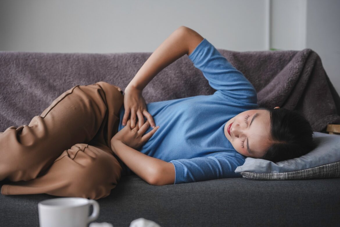 Mediterranean diet linked to dramatically lower odds of endometriosis Study: Mediterranean diet adherence and healthy diet indicator might decrease odds of endometriosis. Image Credit: Amnaj Khetsamtip / Shutterstock
