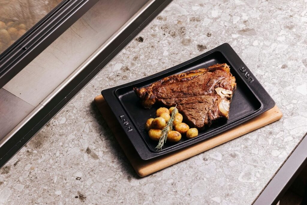 Mamalia, a Culinary Gem in the Heart of Montiti