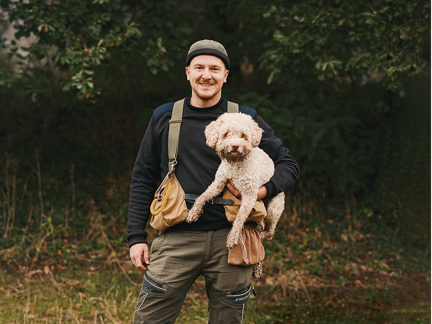 Daniele and his truffle hunting dog Bianca