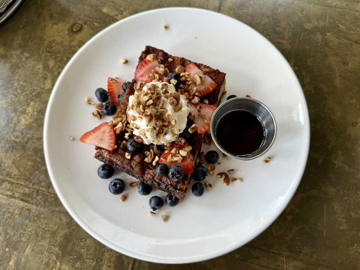 Petit Chou – Review – Grant Park – Atlanta Petit Chou - Review - Grant Park - Atlanta