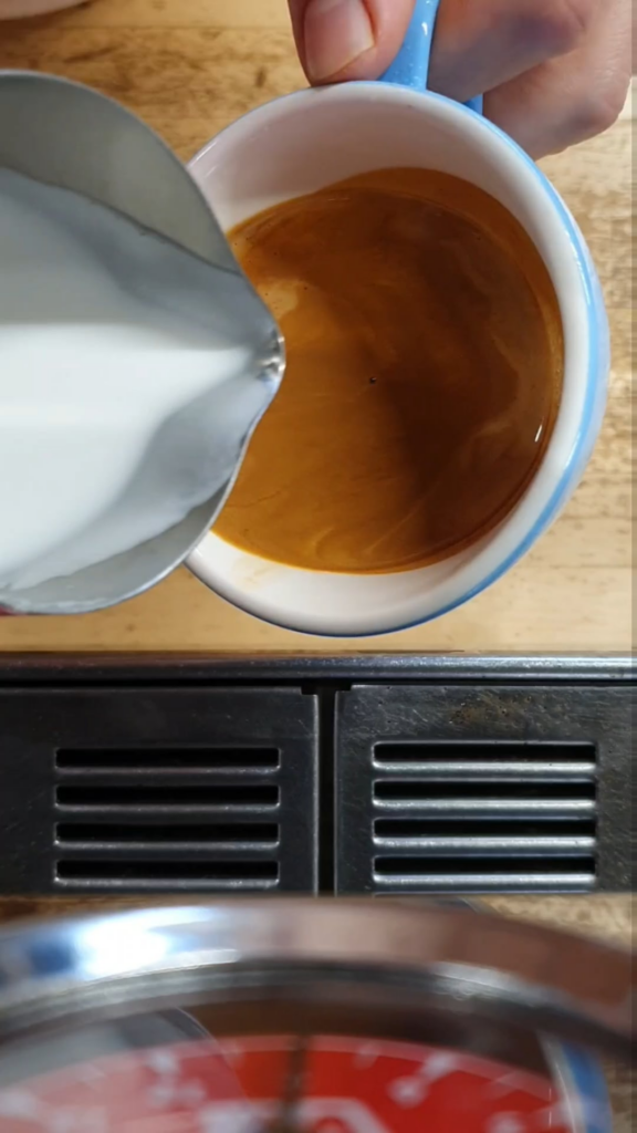 6.5 oz whole milk flat white.  W-w1-1-3.