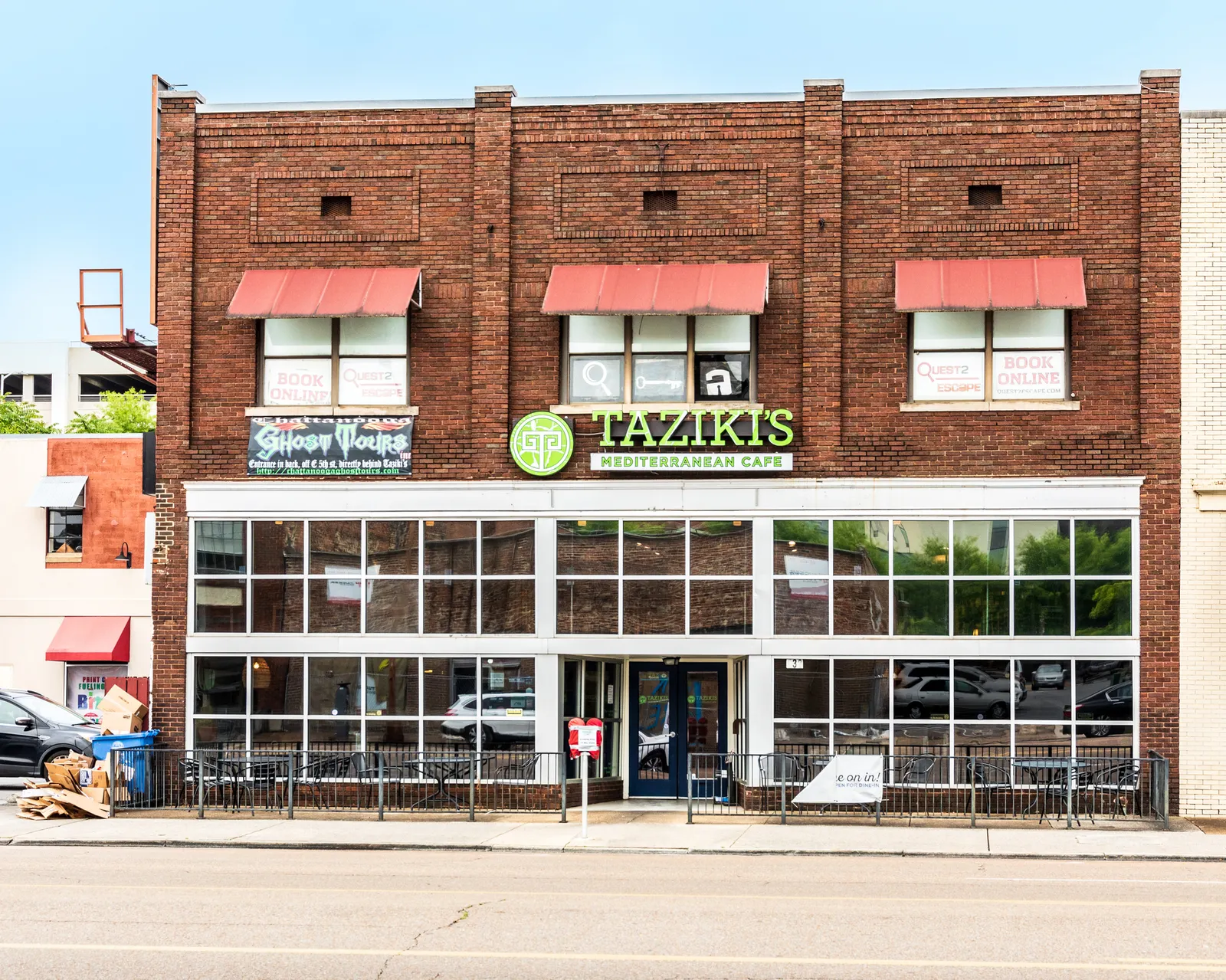 Taziki's store front