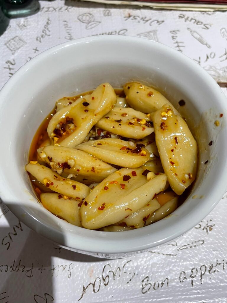 Scissor cut chili oil noodles