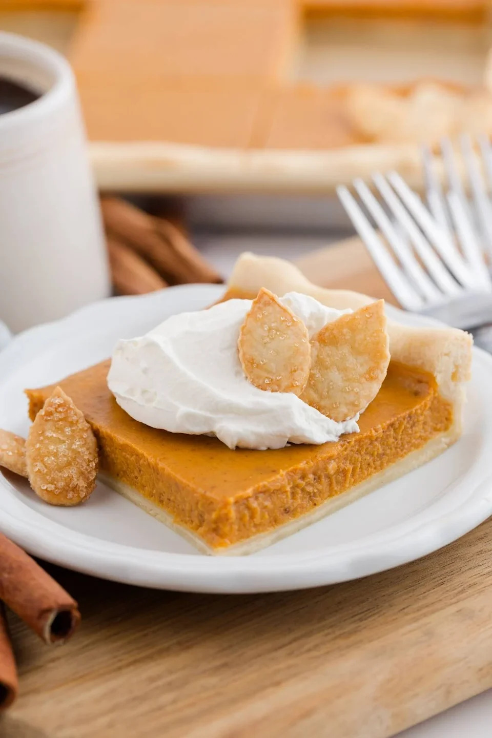 Pumpkin slab pie on a plate.
