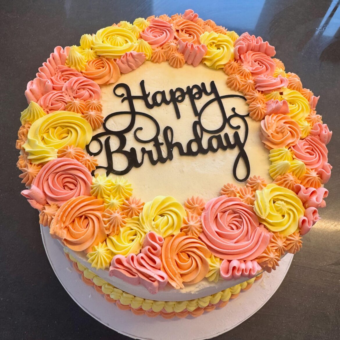 Used a new decorating style for my MIL’s birthday cake Used a new decorating style for my MIL’s birthday cake