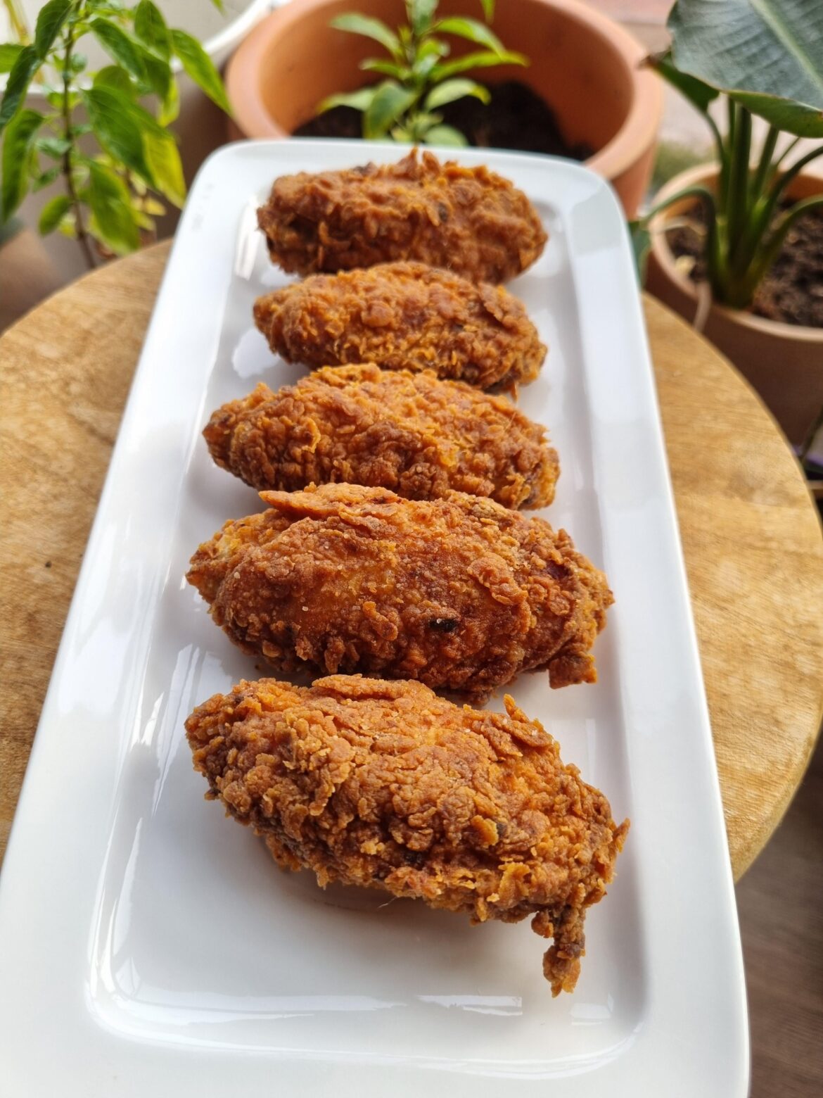 Homemade fried chickenwings