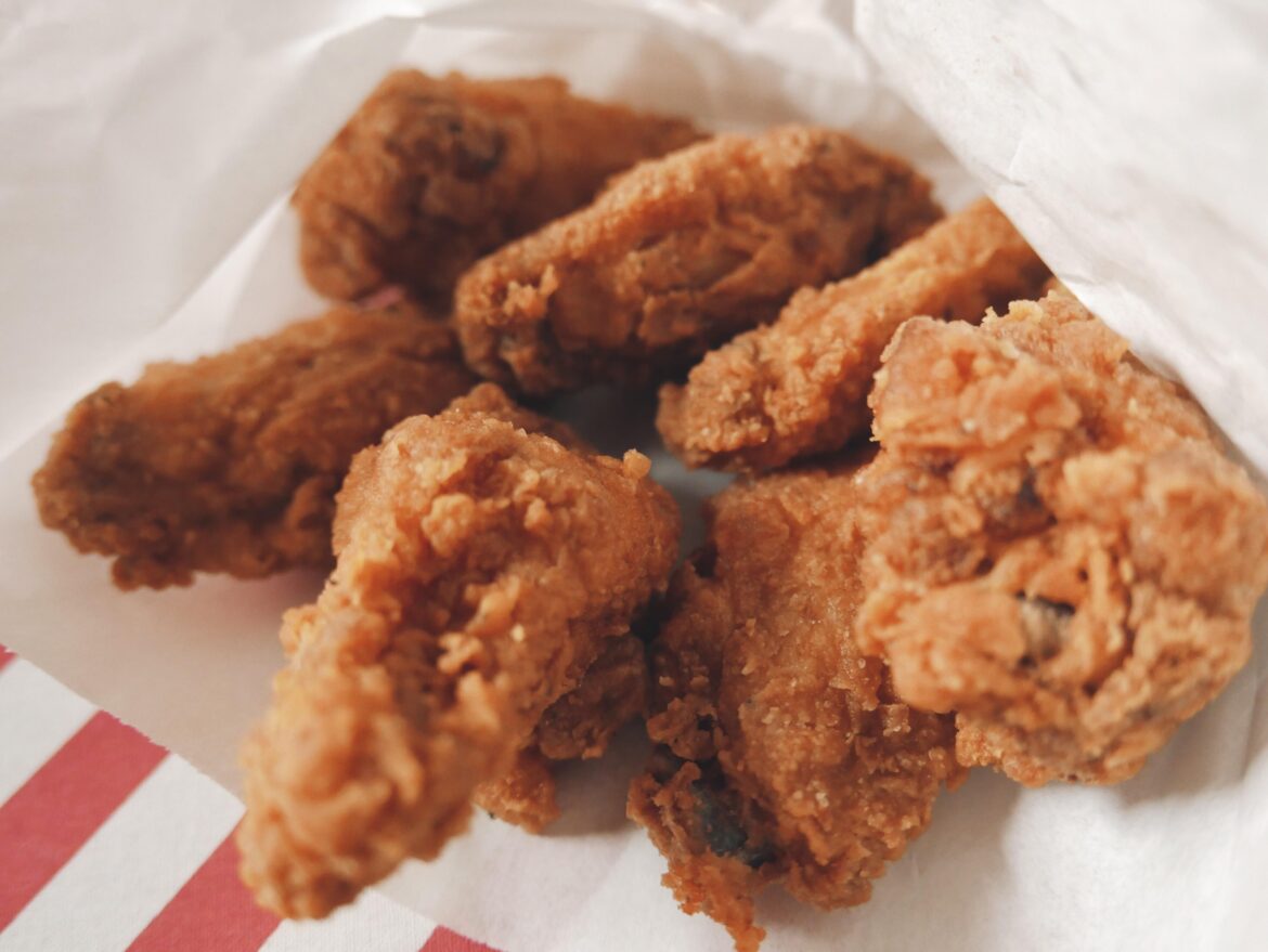 this is what you get when you order 4 wings at your local chicken shop