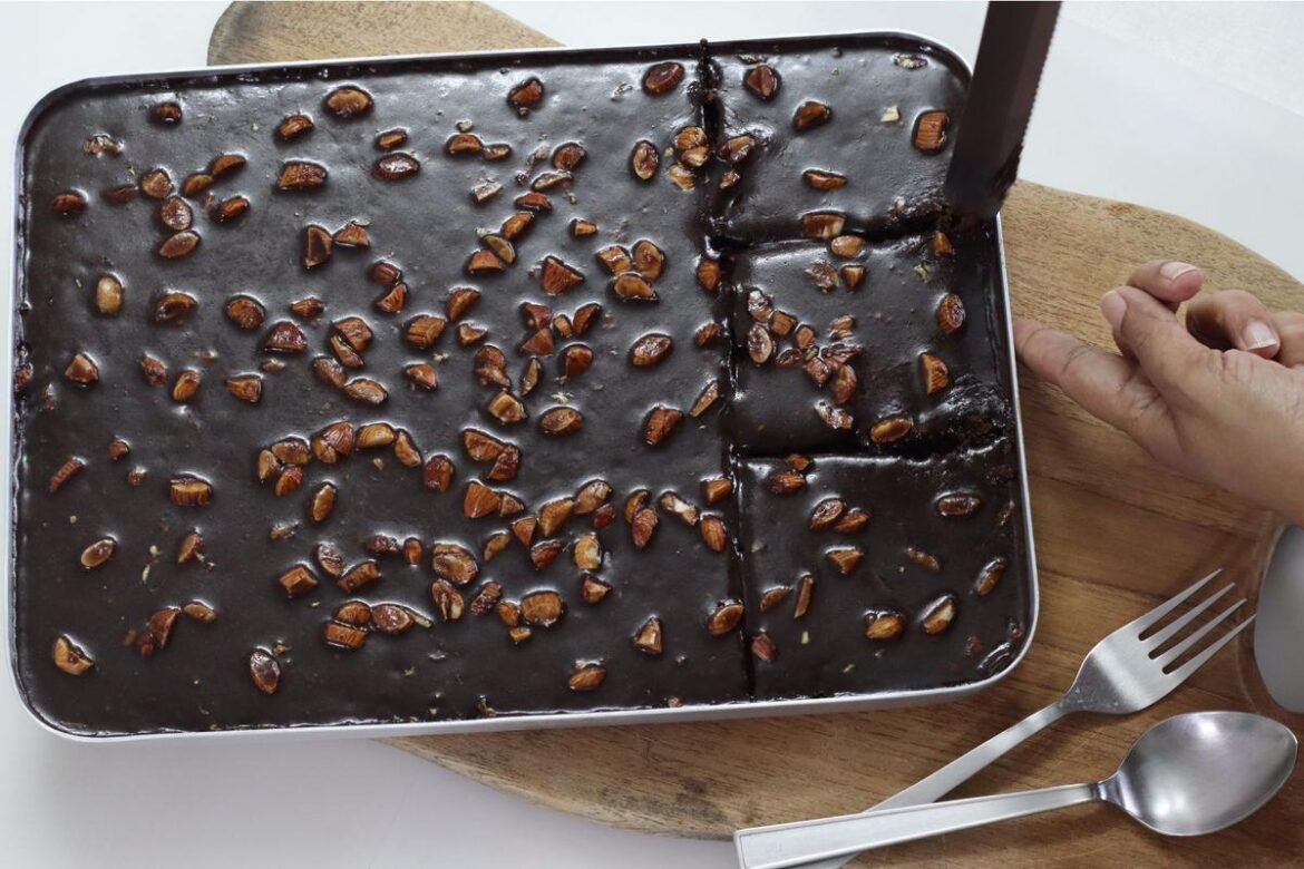 Texas Sheet Cake Ranks Top Dessert in America Texas Sheet Cake Ranks Top Dessert in America