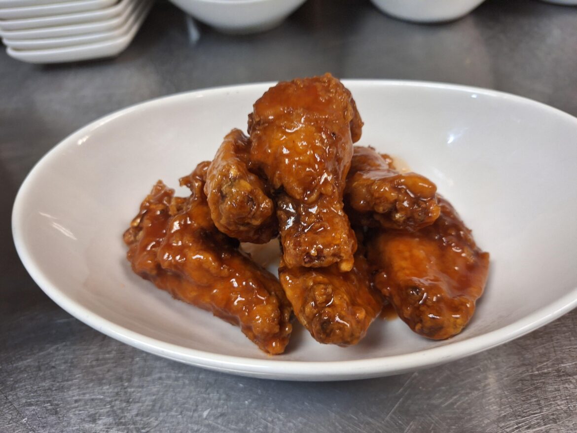 Posting wings to forget about the love dodecahedron I just learned about