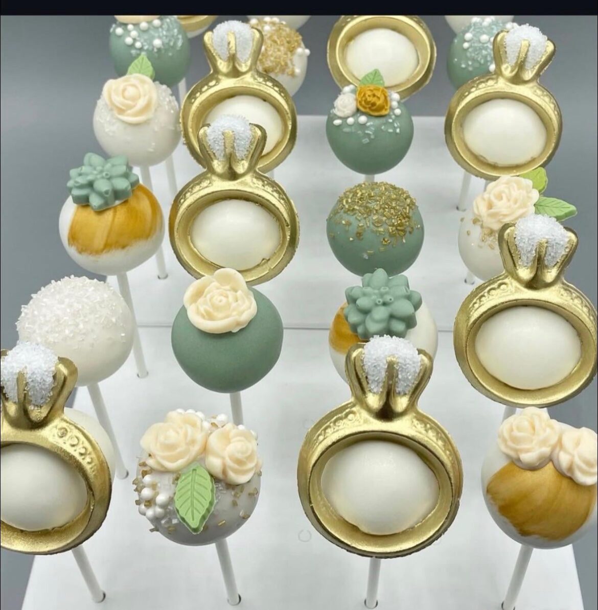 Need help obtaining this sage color