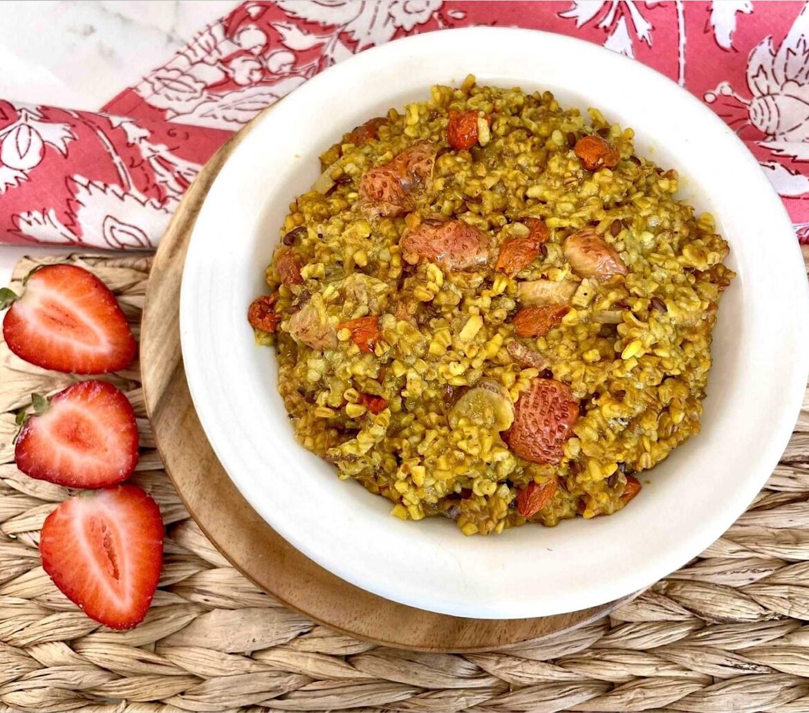 Strawberry Steel Cut Oats with Goji Berries, Dates, Flaxseed and Turmeric