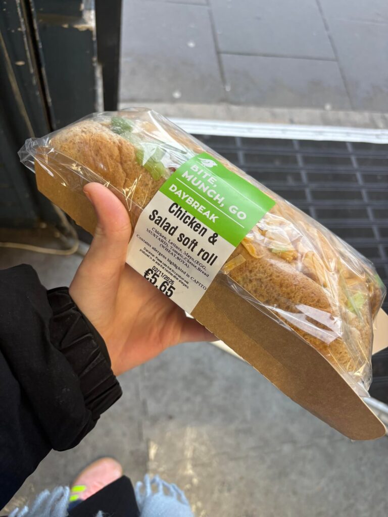 How many calories do we think is in this roll?