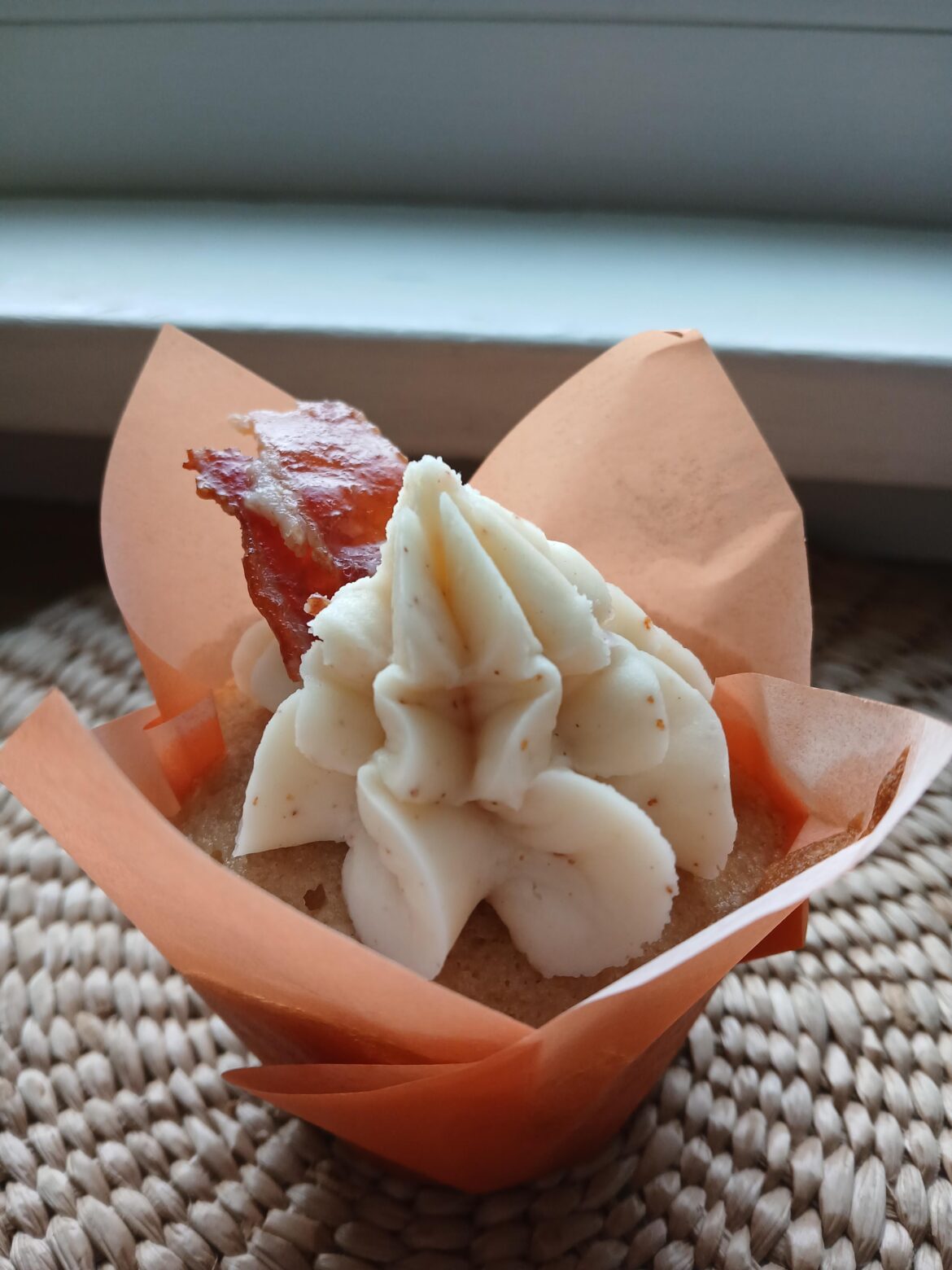Maple bacon cupcakes