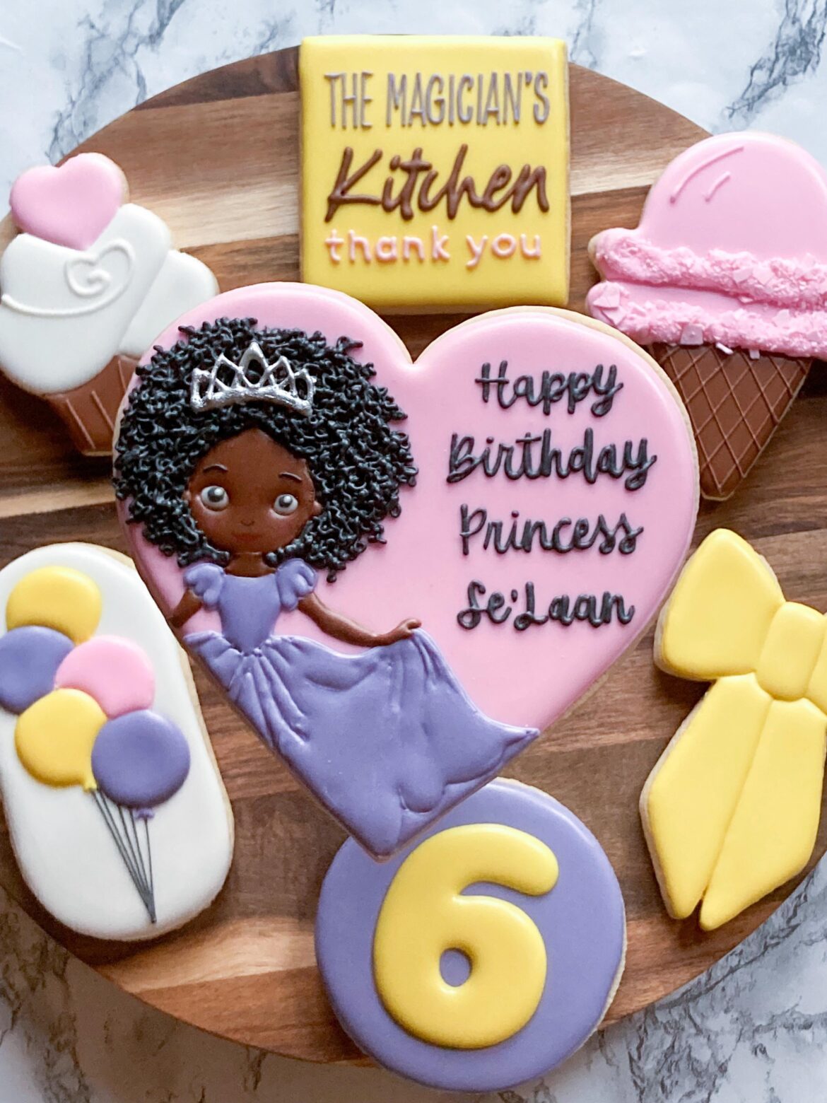 Shout out to The Graceful Baker for posting a free class with different black hairstyles! I referenced it for the Afro on this princess, which turned out to be really easy and fun. I’ll post a link in the comments!