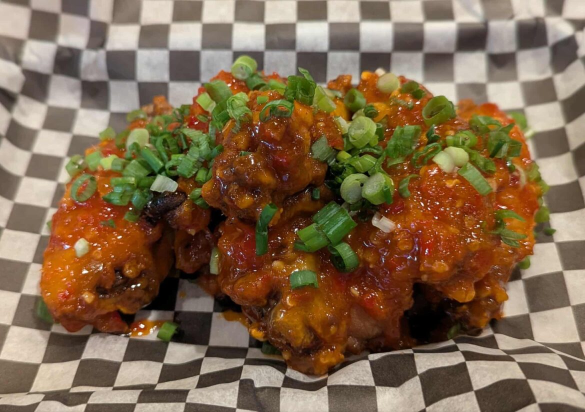 Garlic Stingin' Wings from Hunny Beez (Portland, Oregon)