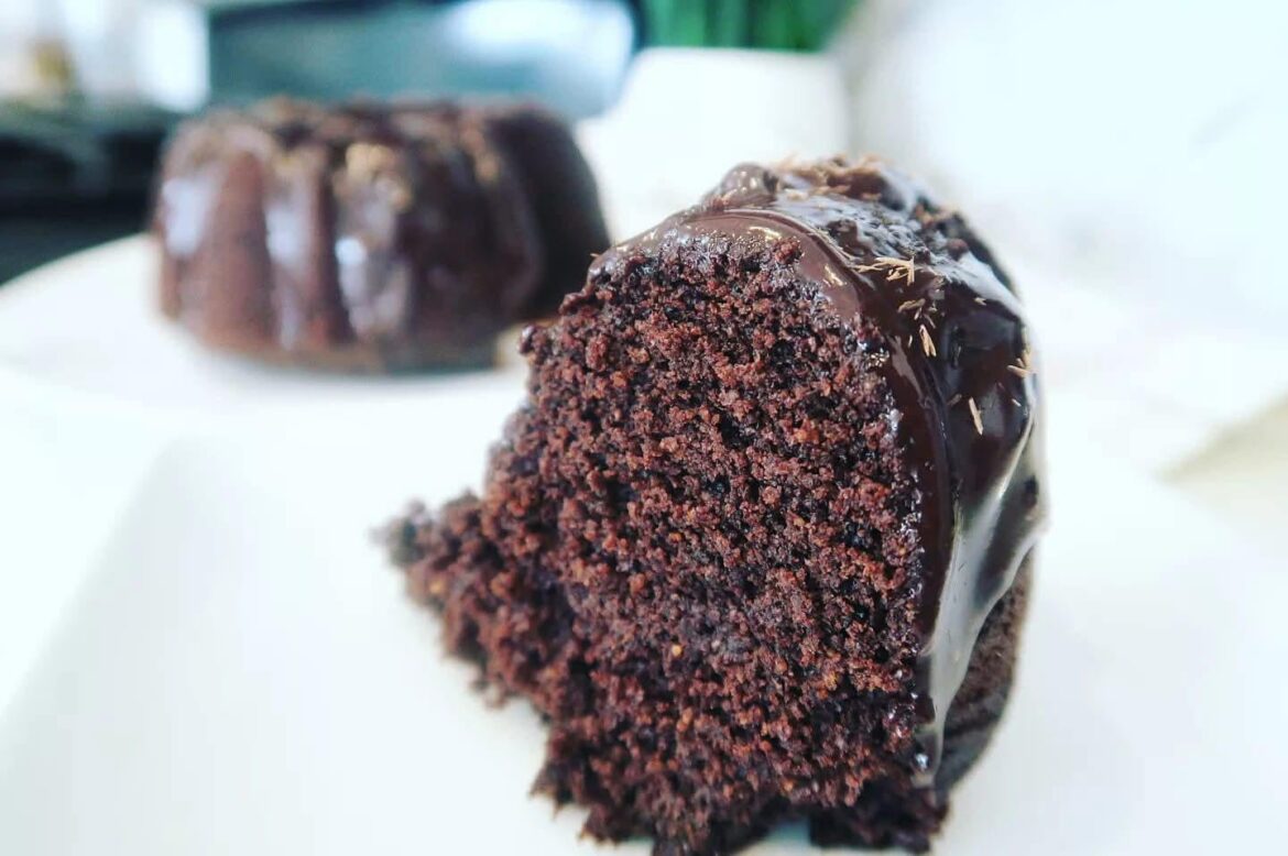 Chocolate Bundt Cake (WFPB)