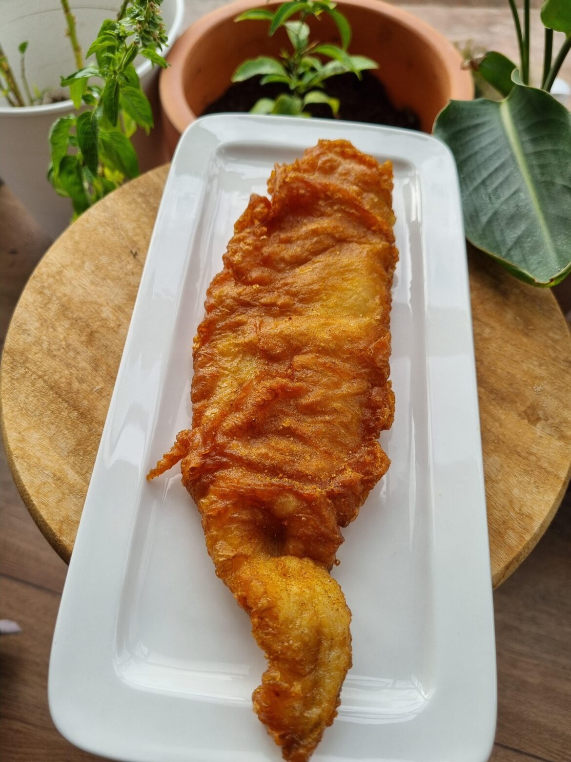 Crispy deepfried fish