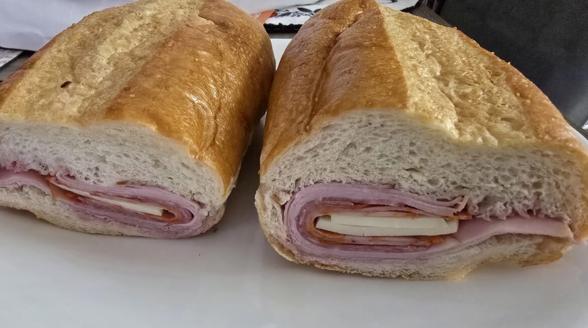 Pub sub Italian no veg