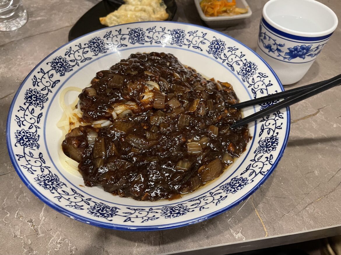 I tried jajangmyeon in Korea β does anyone have an easy way to make it at home? ππ°π· I tried jajangmyeon in Korea β does anyone have an easy way to make it at home? ππ°π·