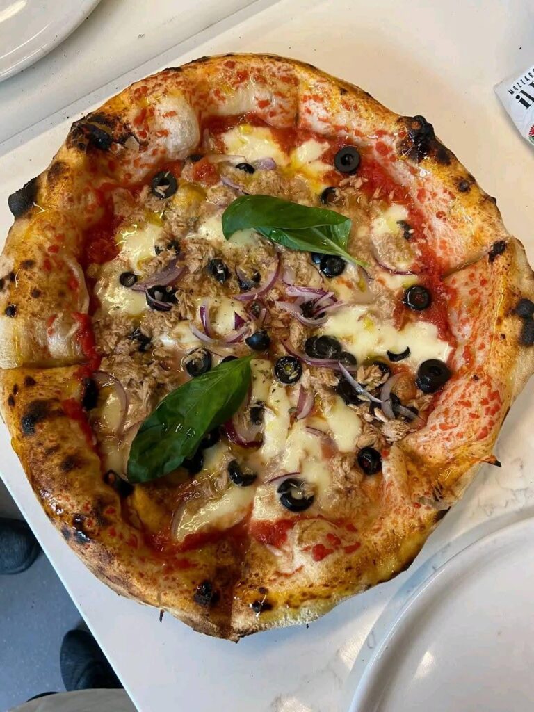 Pizza napoletana 🫰😋