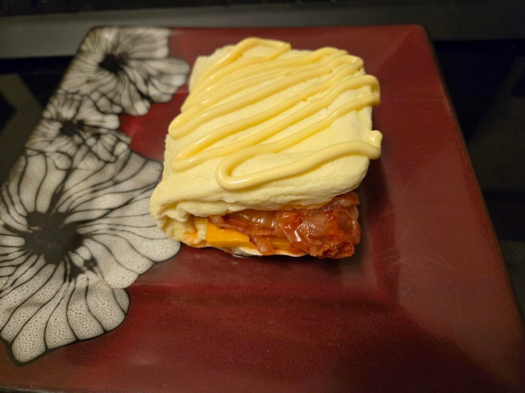 Microwave omelette stuffed with kimchi