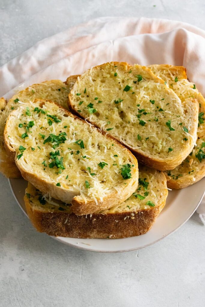 Vegan Garlic Toast with Violife Parmesan