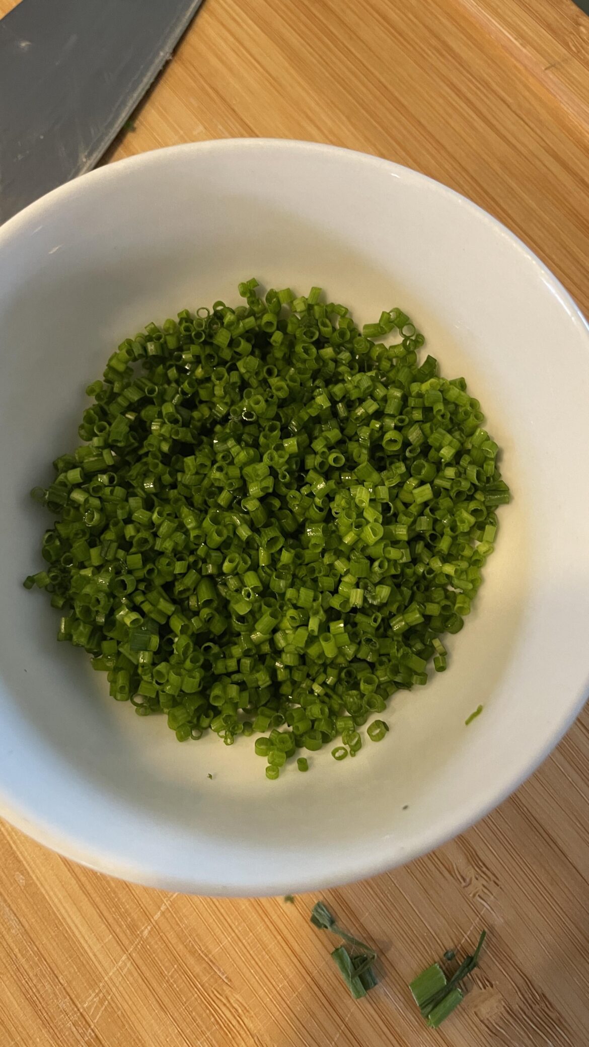 Cutting a cup of chives until every day until this Reddit says they’re perfect. Day 4