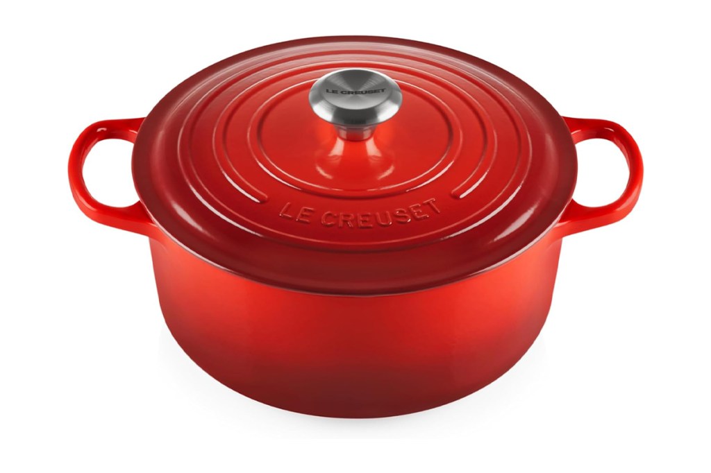 Red Dutch oven