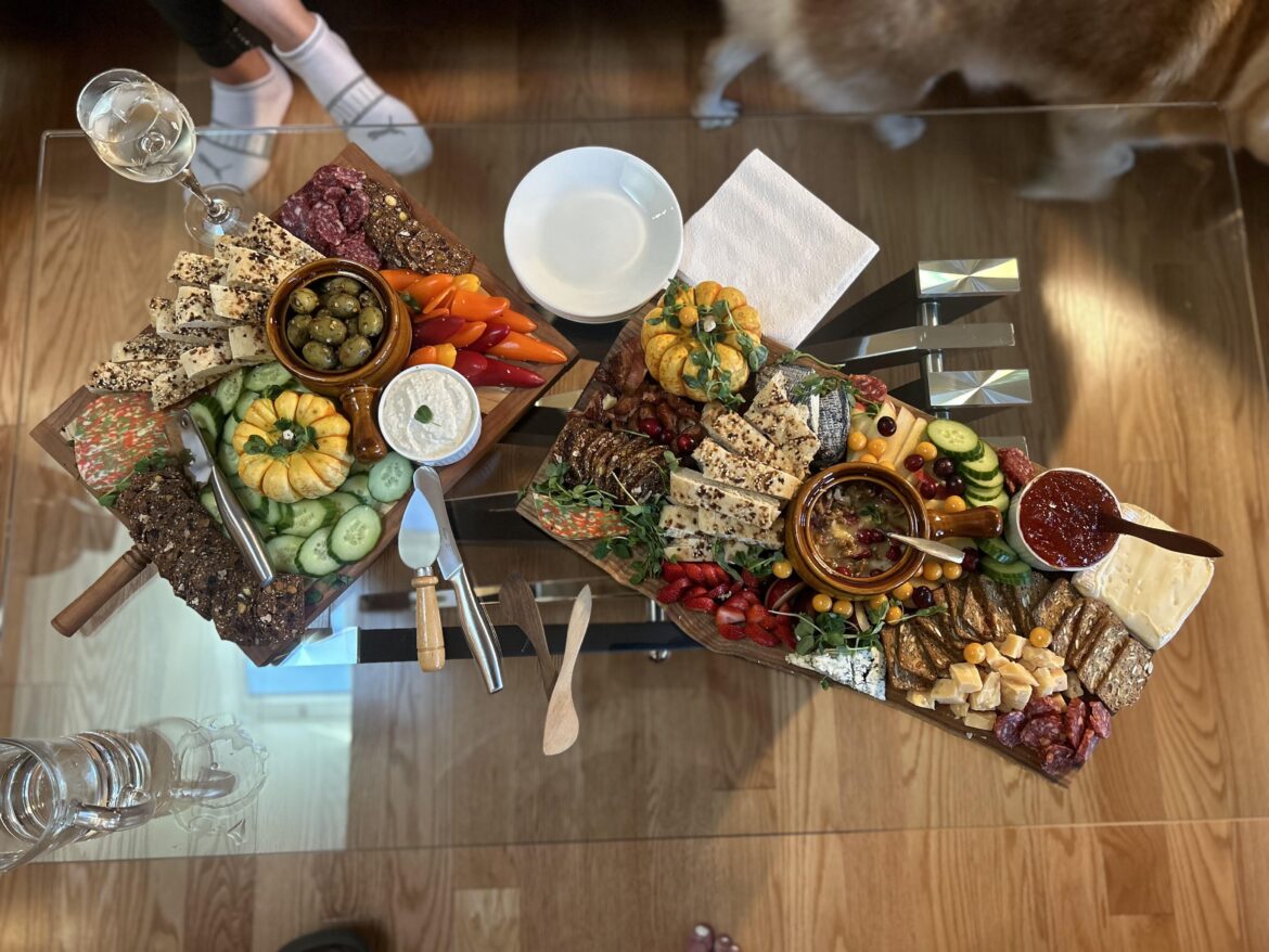 Long time lurker 1st time poster cause the family always dives in before photos can be taken